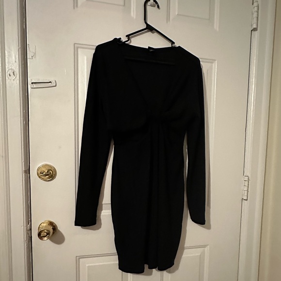 Sparkly dress with cutouts - Picture 3 of 4